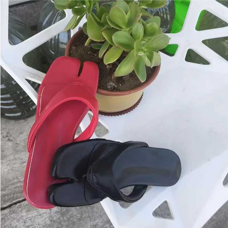 Split toes Flats Sandals Women Slides Shoes Square Toe Flip Flops Clip Toe Casual Summer Beach Walking Sandalias K260311