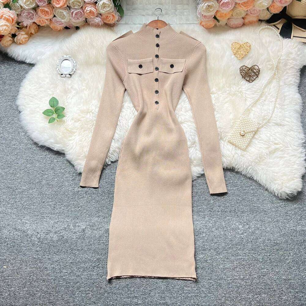 YuooMuoo Chic Fashion Sexy Wrap Hips Knitted 2025 Autumn Winter Turtleneck Buttons Bodycon Sweater Dress Streetwear Outfit Z260311