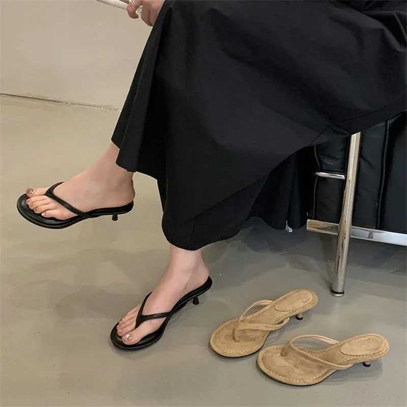 Summer Fashion Thin Low Heels Women Round Clip Toe Beach Casual Sandals Flip Flops Shoes Zapatos De Mujer K260311