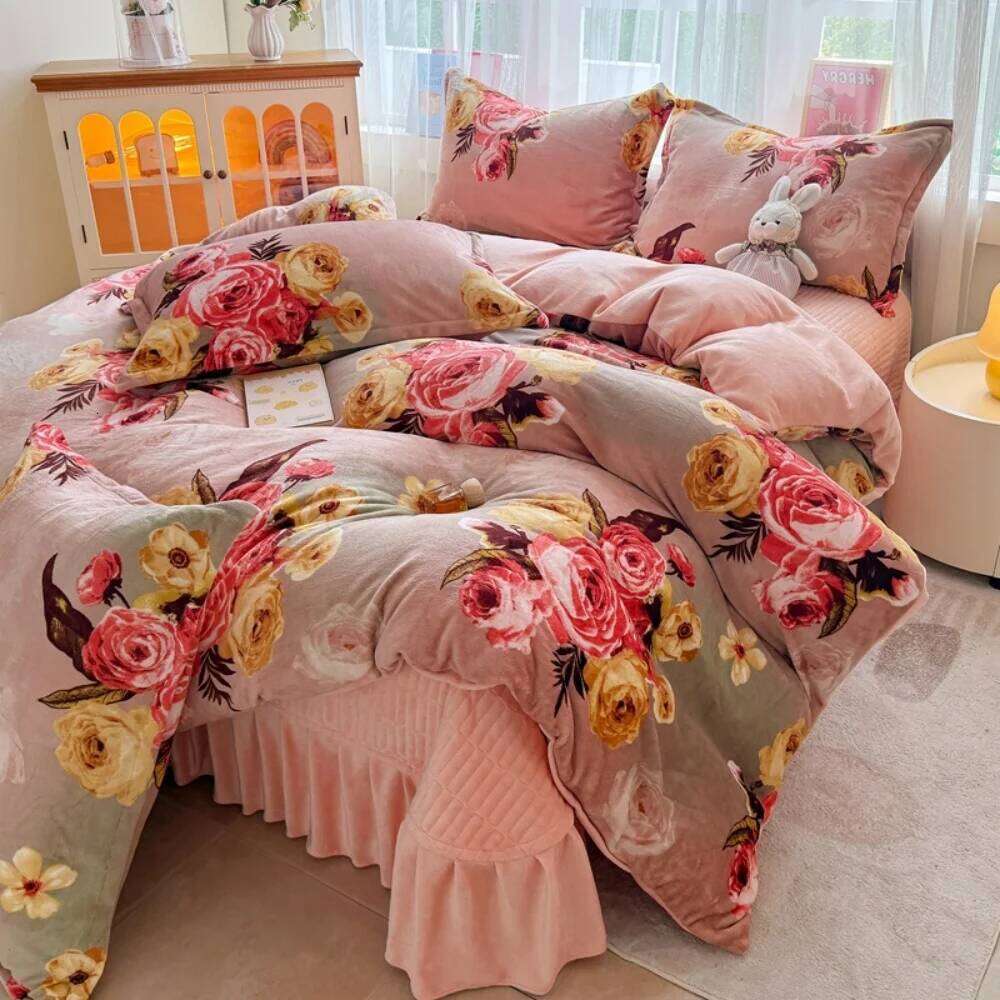 Winter Warm Thickened Milk Velvet Bedding Queen King Size Soft Coral Fleece Four-Piece Set Duvet Cover Pillowcase Bed Sheet H260311
