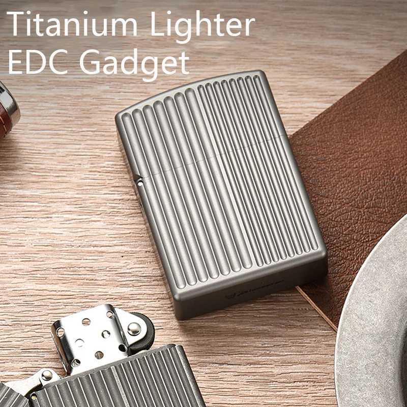 Heavy Armor Full Titanium Fuel Lighter Thickened Oil Windproof Pocket Lighter Vintage Style Mens Cigarette Lighter N260311