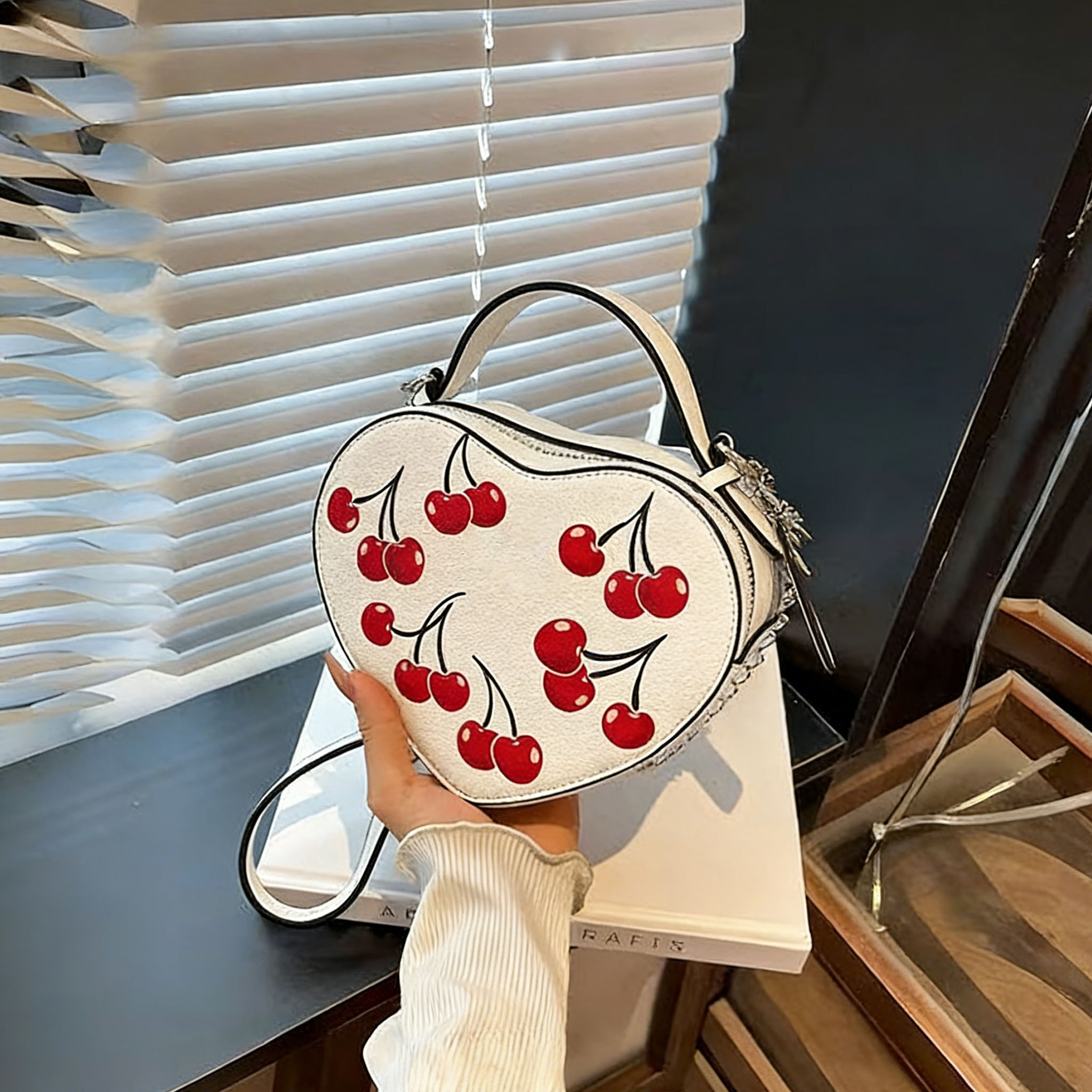 Crossbody Purse Ladies Shoulder Fashion Mini High Quality Leather Zipper Armpit New Shoulder Bag 2026 Small Handbag