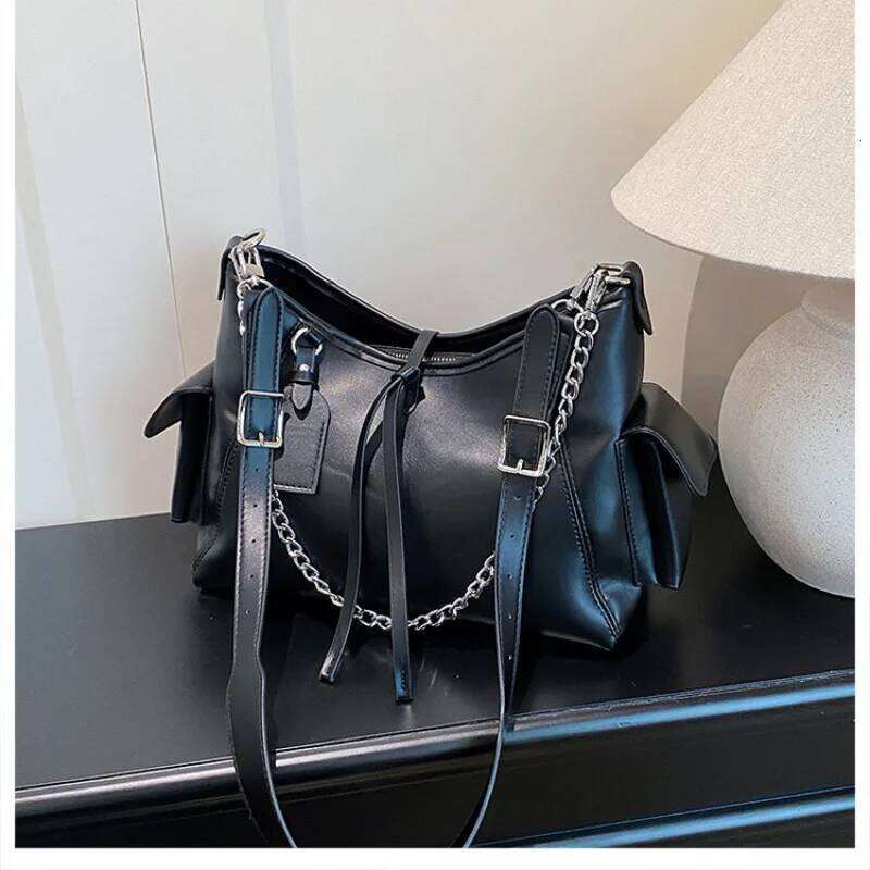 2026 New Urban Fashion Luxury Messenger Trendy Versatile Shoulder Designer Tote Daily Commuter Women's Bag XJ260311