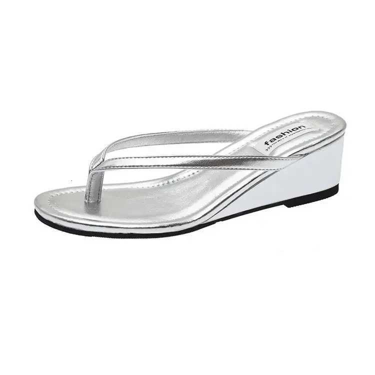House Platform Low Shoes Woman 2025 Pantofle On A Wedge Rubber Flip Flops New Summer Hawaiian Rome Elegant Silk Hoof He K260311