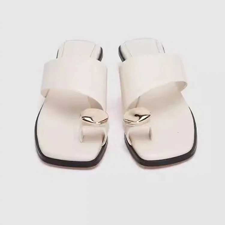 Women 2025 Summer FAshion Ladies Open Toed Sandals Flip Flops Solid Color Beach Slides Women Zapatos De Mujer K260311