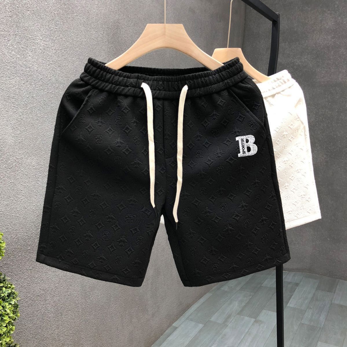 Luxury Brand Designer Clothes High-End Light Luxury Jacquard Casual Versatile Men's Shorts, Trendy Brand Mid-Length Beach Shorts, Sports Running 