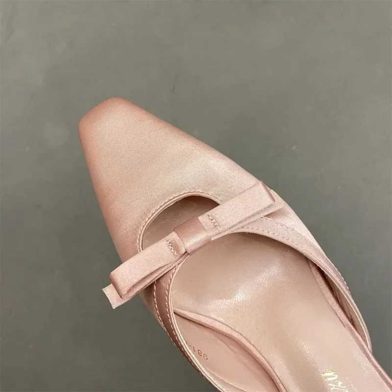 New Designer Summer Women Mules Fashion Ladies Outdoor Beach Vacation Flats Slides Female Butterfly-knot Shoes K260311