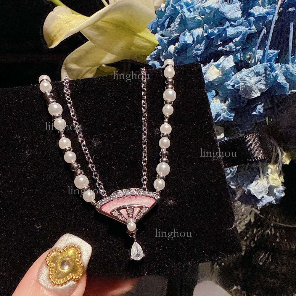 2026 Retro Scallop Mother Of Pearl Designer Necklace Luxury Brand Women's Jewelry Fashion Palace Style Pink Fan Earrings Trendy Accessories Whole