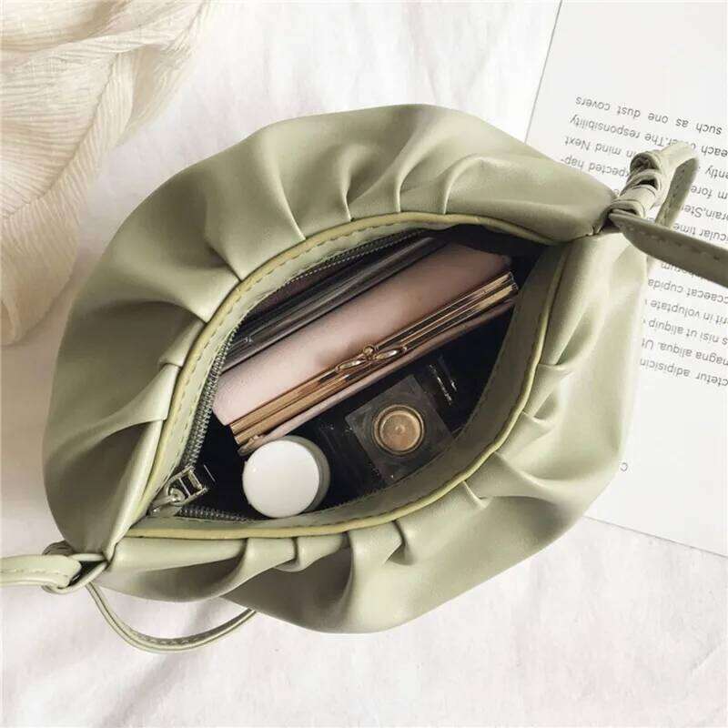Fashion Women Shoulder New Arrival Crossbody Female Solid Color Pleated Design Ladies Mini Zipper Cloud Bag For Girl XJ260311
