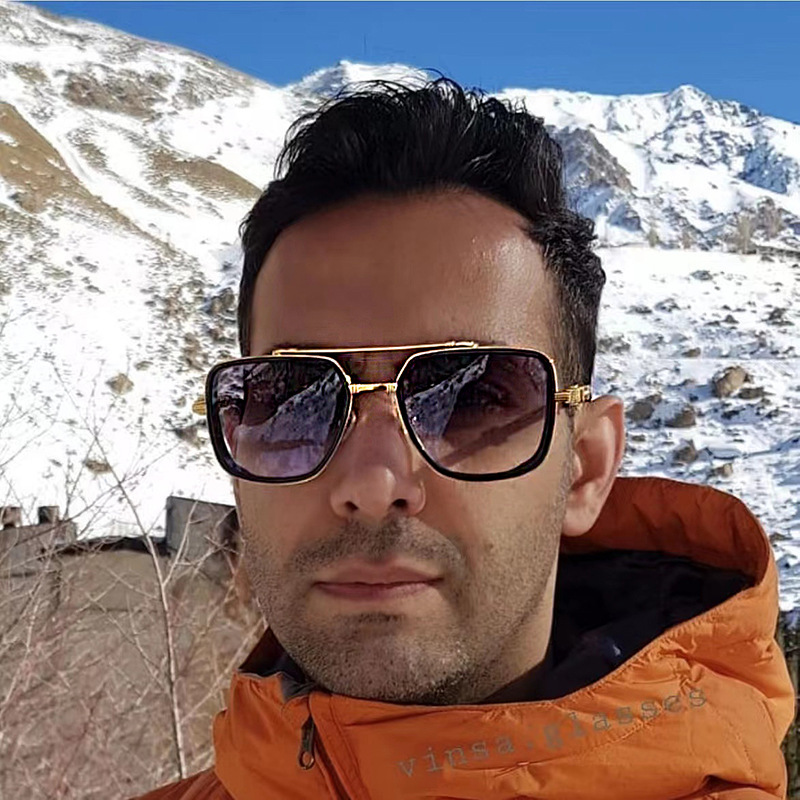 Classic Designer Sunglasses For Women Men Retro Vintage UV400 Sun Glasses Trendy Polarized Lens Fashion Eyewear For Party Street Style Beach Holiday Travel