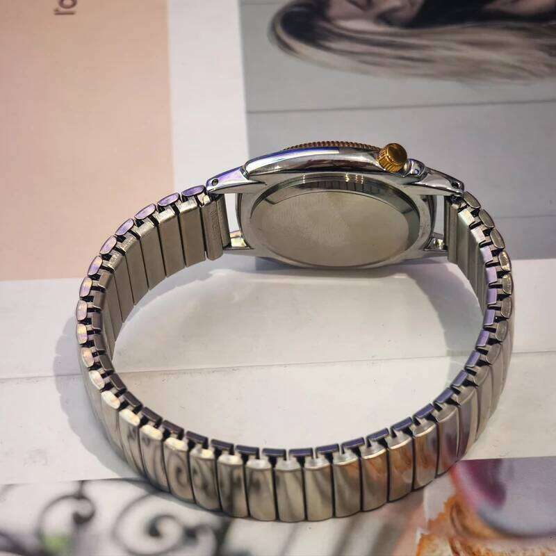 Original Spring Strap Independent Second Dial Retro Unique Men's and Women's Quartz Watch