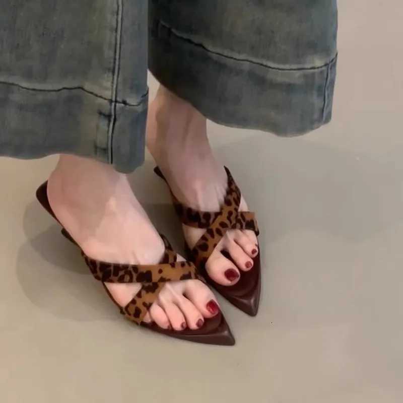 Summer Fashion French High Heels Outside Wear New Pointed Toe Shallow Mouth Open Toe Temperament Special Heel Sandals K260311