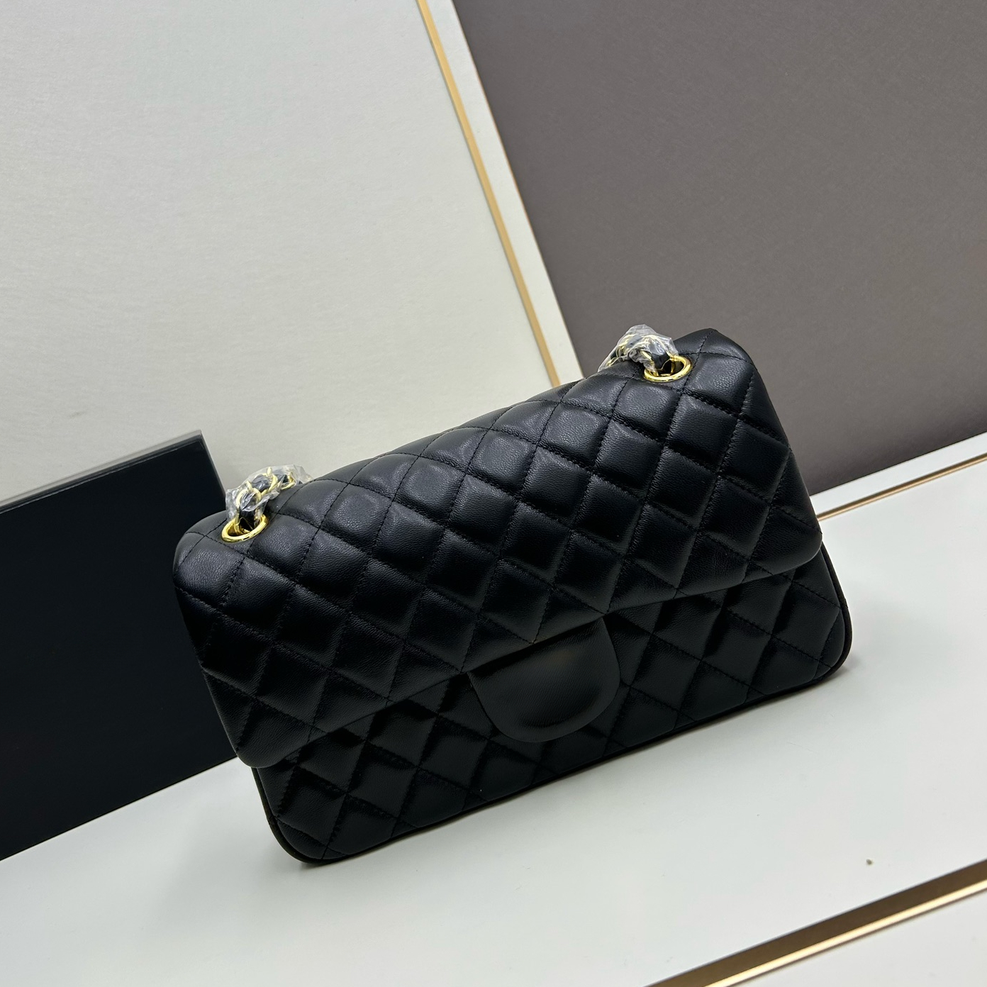 Luxury Designer Bags Classic Flap Shoulder Bag Lambskin Caviar Leather Women Gold Hardware Quilted Chain Crossbody Handbags 25.5cm