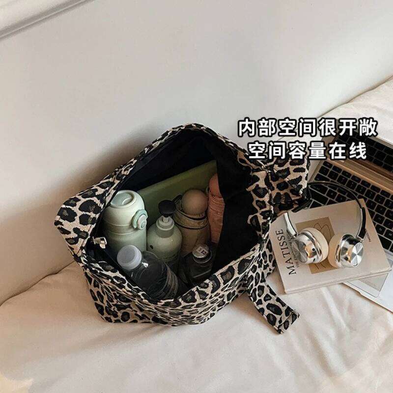Fashion Leopard Print Shoulder Bags for Women Large Capacity Ladies Adjustable Crossbody Bag Retro Portable Female Tote Handbag XJ260311