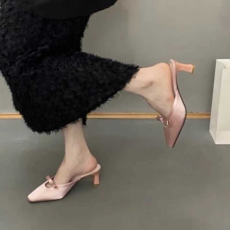 New Designer Summer Women Mules Fashion Ladies Outdoor Beach Vacation Flats Slides Female Butterfly-knot Shoes K260311