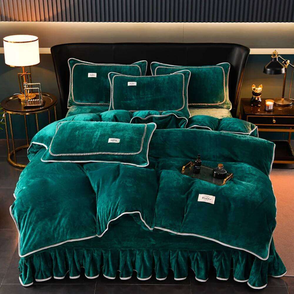 Winter Warm Soft Four Piece Thickened Milk Velvet Bedding Quilt Pillowcase Bed Sheet Solid Color Duvet Cover Set H260311