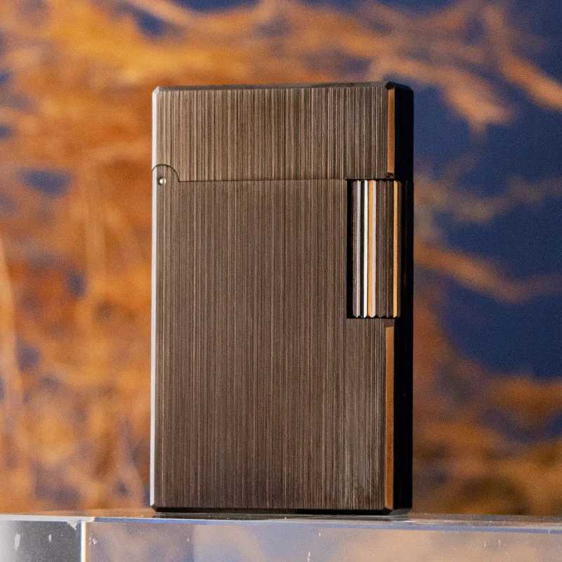 High-end Brass Oil Lighter Crisp Sound When Opening The Lid Fashionable and Stylish for Men Side-slip Grinding Wheel N260311