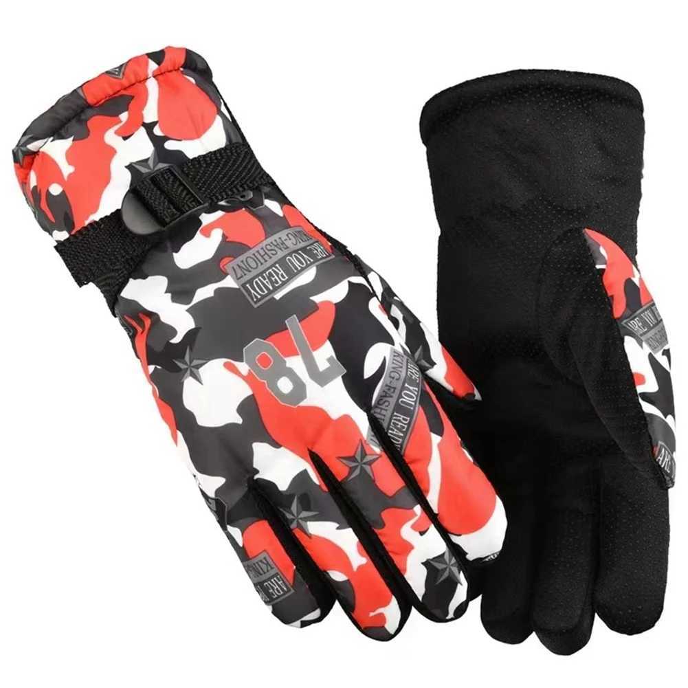 Warm Ski Gloves Polyester WarmLight Waterproof And Breathable The Wrist Can Be Tightened And Relaxed for A Better Fit M260311