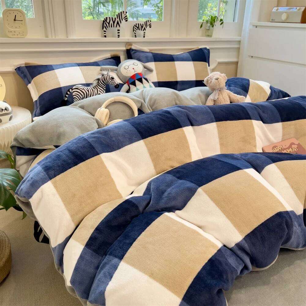 Simple Style Grid Thicken Milk Velvet Bedding Winter Warm Soft Four-Piece Set Bedroom Decor Quilt Cover Bed Sheet Pillowcase H260311