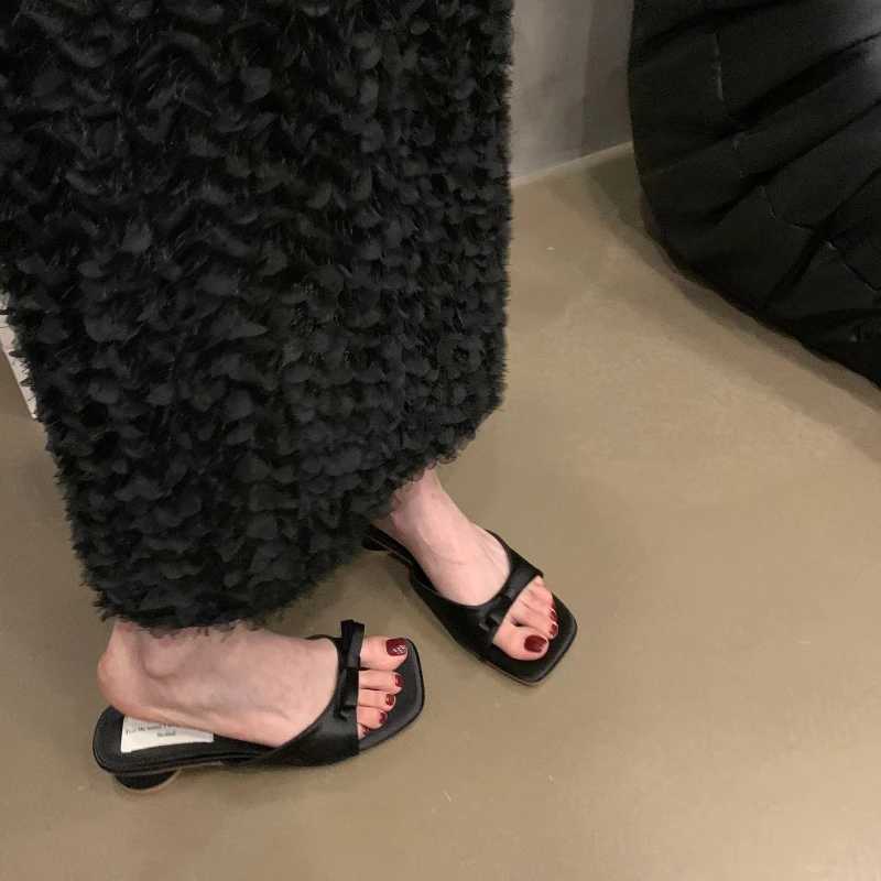 Designer Open Toe Low Heel Women Cute Slides 2026 Summer Womens Vacation Shoes K260311
