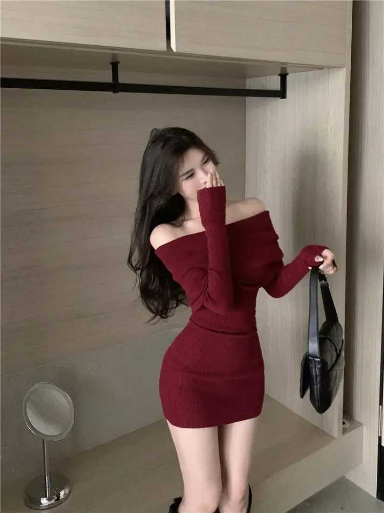 Black Off Shoulder Mini Dresses Elegant Long Sleeve Fashion Slim Sexy Women Autumn Winter Clothing Skinny Sweater Dress Bodycon M260311