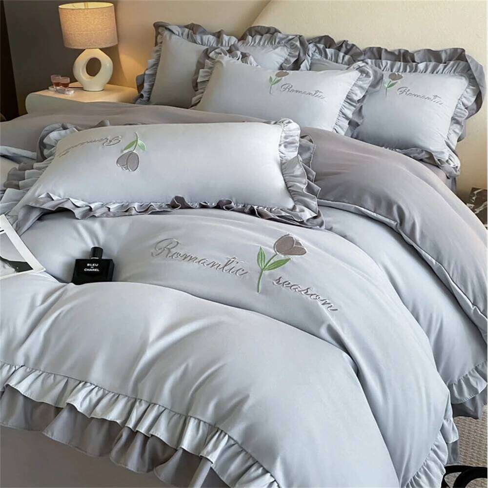 Princess Style Soft Comforter Duvet Double Cover with Pillowcase Bed Sheet Home Four Piece Sets Fashion Bedding Set H260311