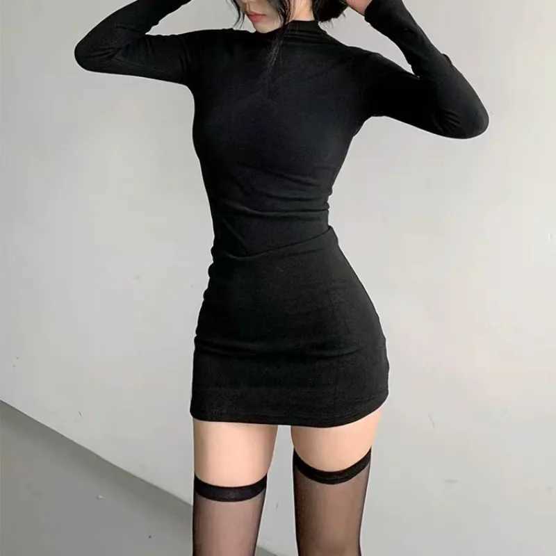 Fashion New Solid Half High Collar Dresses Autumn Winter Women Long Sleeves Sexy Bodycon Mini Dress Club Elegant Party Dresses M260311