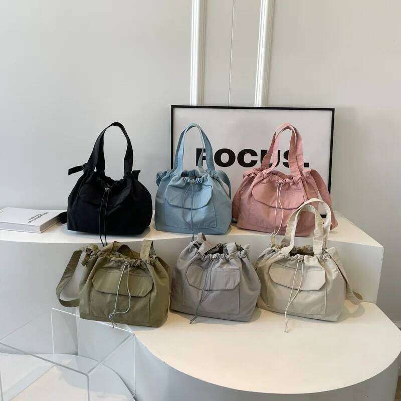 Casual Drawstring Bucket Shoulder Bags for Women Portable Nylon Ladies Handbags Tote Simple Solid Color Female Messenger Bag XJ260311