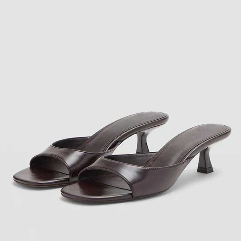 Liyke Brown Leather Designer Slides Women Beach Party Shoes Low Thin Heels Slippers Summer Square Toe Gladiator Sandals K260311