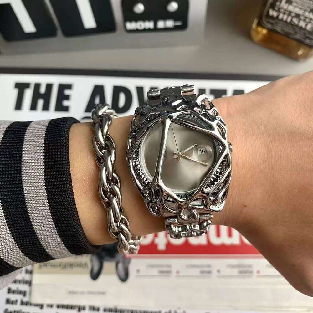 Y2K Alabaster style alien men's medieval high-end calendar waterproof niche design quartz watch ins