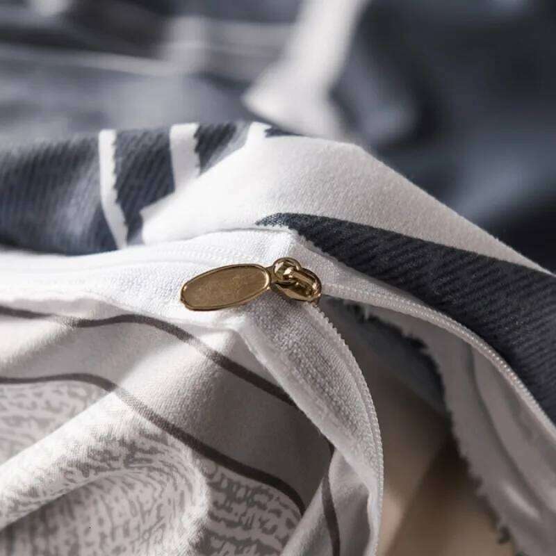 New comfortable soft popular aloe vera cotton autumn and winter duvet four piece set dormitory H260311