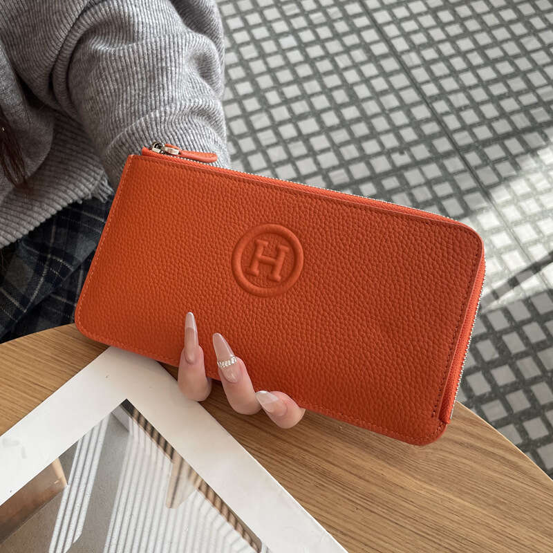 Luxury fashion wallet Genuine Leather For Women Long Zipper Design High End Feel Letter Printed Phone Clutch Card Holder Integrated New Simple Wallet