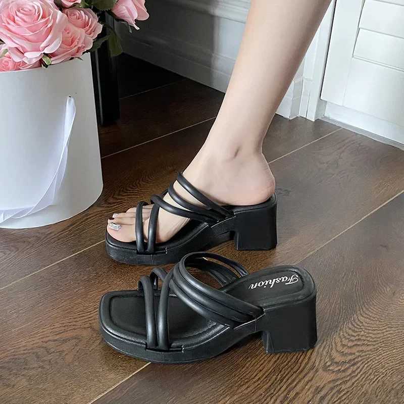 Womens High Heel Summer Outdoor Wear Increase Height Anti-Slip Sandals Fashion Slope Heel Single Strap Shoes K260311
