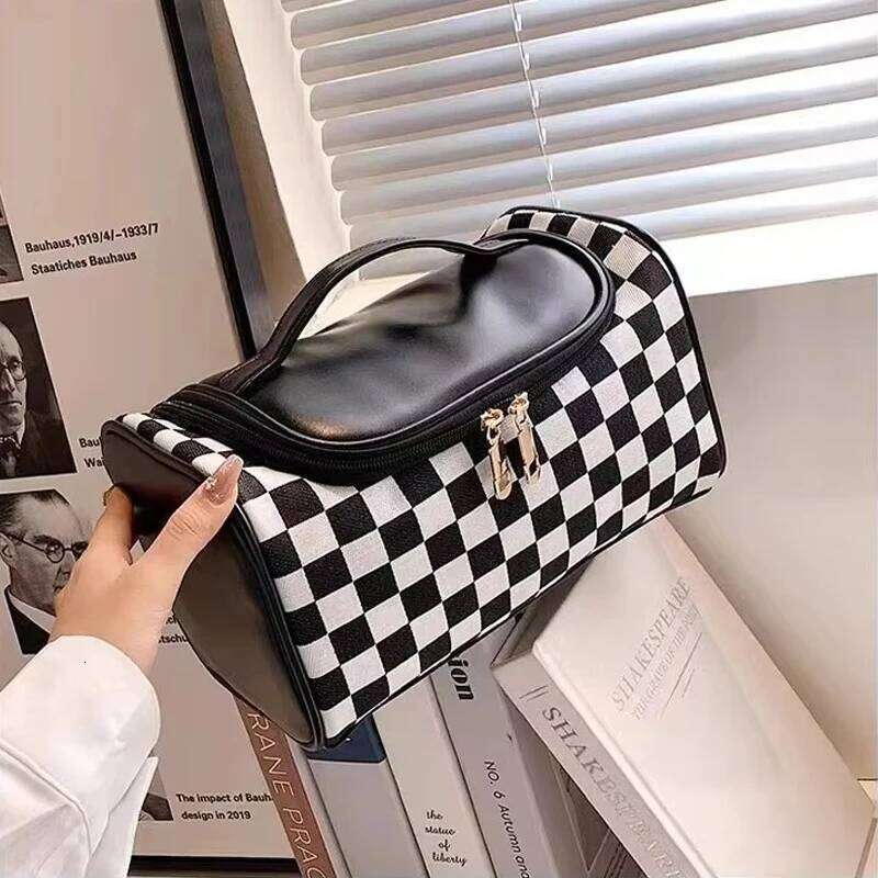 Storage Cosmetic Bag PU & Plaid Waterproof High Quality Large-capacity Portable For domestic use living room bedroom kitchen Toiletry Organizer Durabl