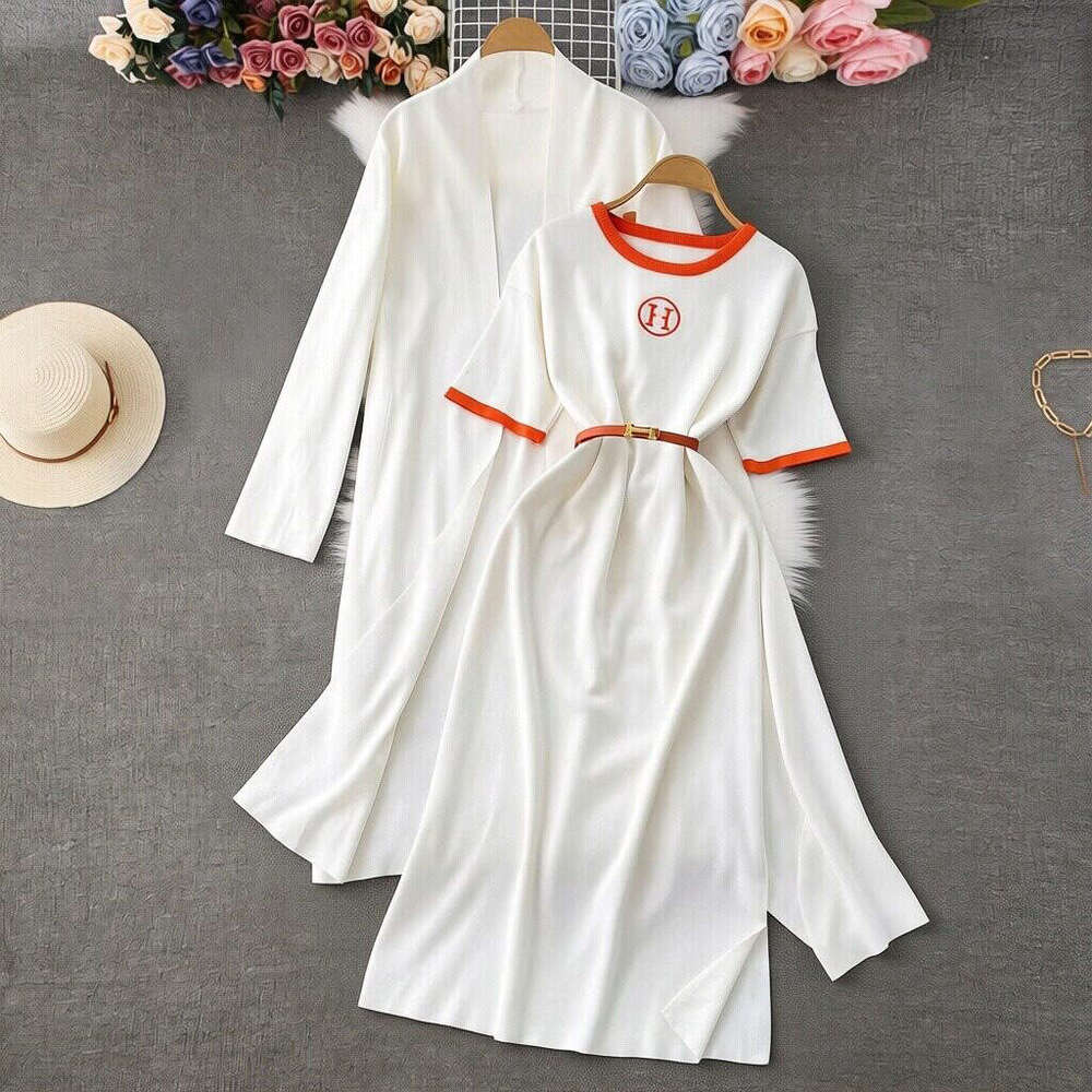 Elegant Women's Casual Short Sleeve T-shirt Sports Suit Summer Fashion Solid V Neck Short Top & Straight Pants Two Piece Sets