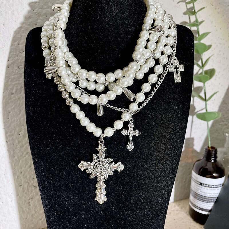 Jewelry Cross Necklace for Women Multi Layer Pearl Beaded Chain Designer Heavy Craft Rose Cross Choker Sweater Chain Trendy Jewelry