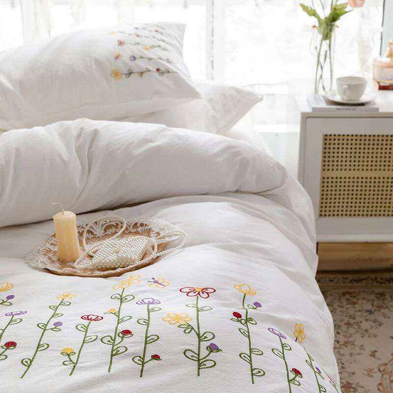 3pcs Embroidery Duvet Set 1*Duvet Cover + 2*Pillowcase, Without Core, Fresh Flower Print Bedding Set, Soft Comfortable H260311