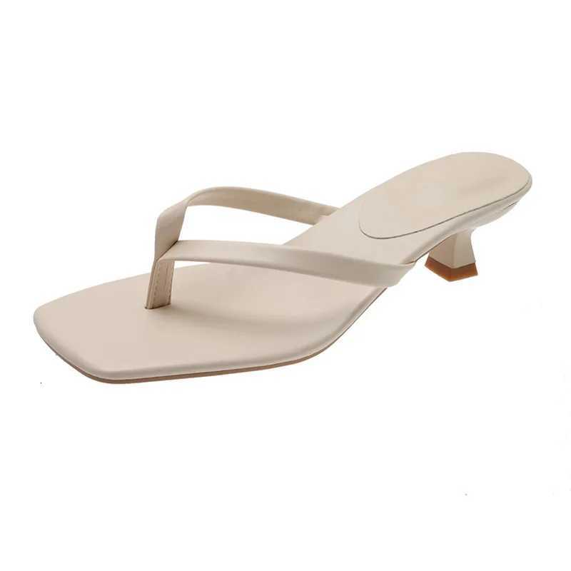 European and American fashion clip on flip flops for women summer 2025 new fairy style square toe high-heeled sandals for women K260311