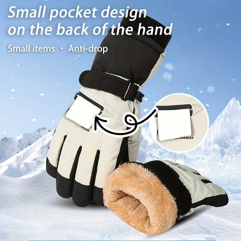 Winter skiing and cycling gloves - Warm touchscreen gloves with closure for both men and women M260311