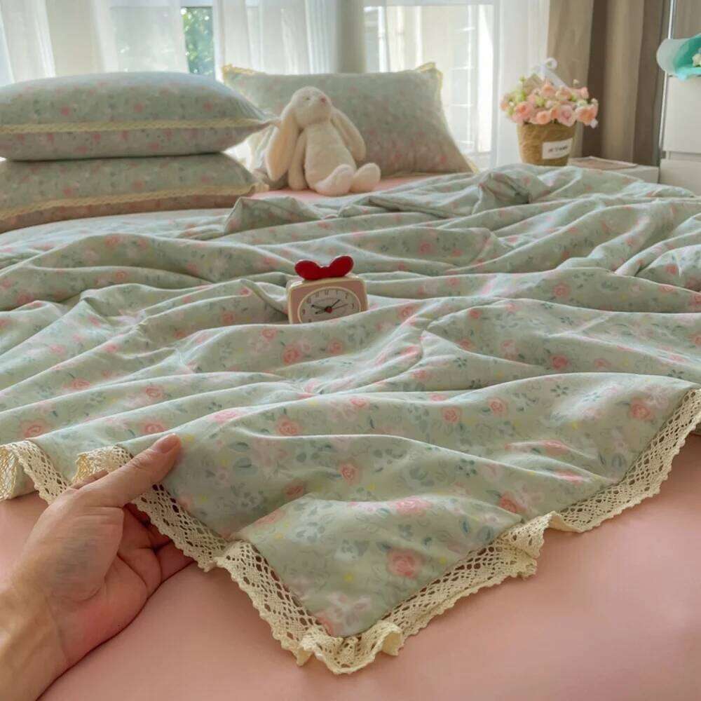 Floral Printed Four Piece Soft Bedroom Decor Bedding Set Summer Quilt Bed Sheet With Pillowcases Home Textiles H260311