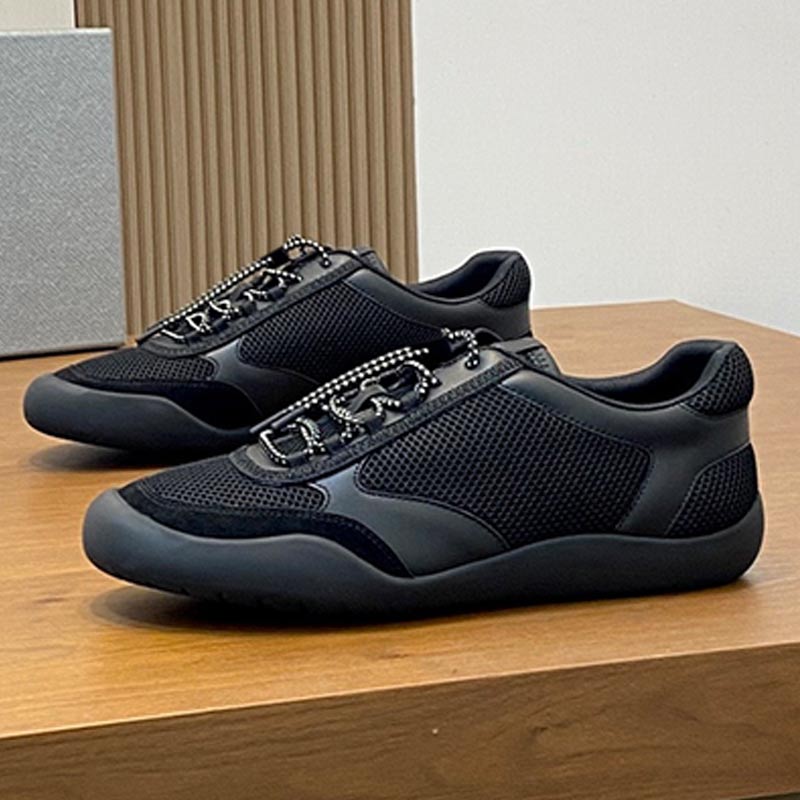 Designer Womens Sports Shoes Black Speedrock Leather and Mesh Fabric Sneakers Elasticized Places Rubber Sole Fashionable Outdoor Women Lightweight Running Shoes