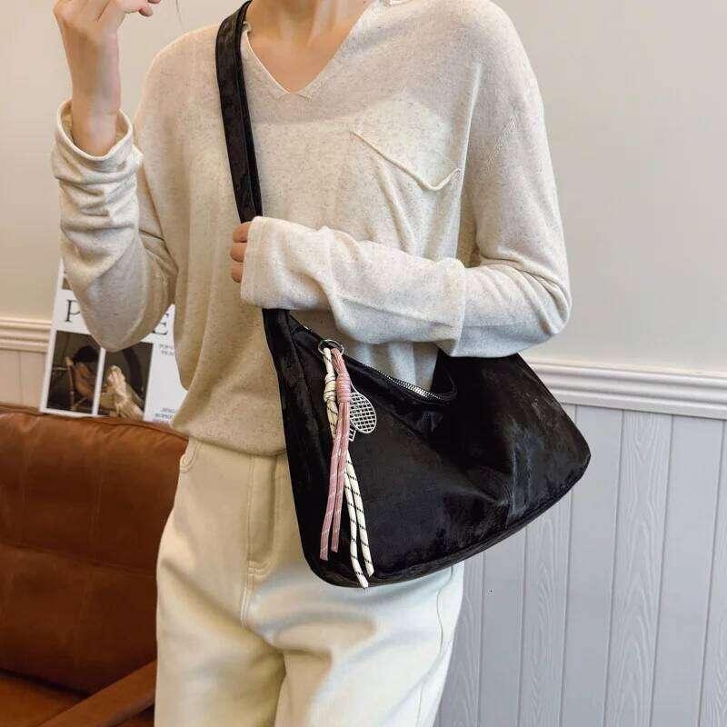 Casual Solid Color Women Soft Pu Shoulder Bag Commuter Large Capacity Ladies Crossbody Bags Simple Female Purse Handbags Tote XJ260311