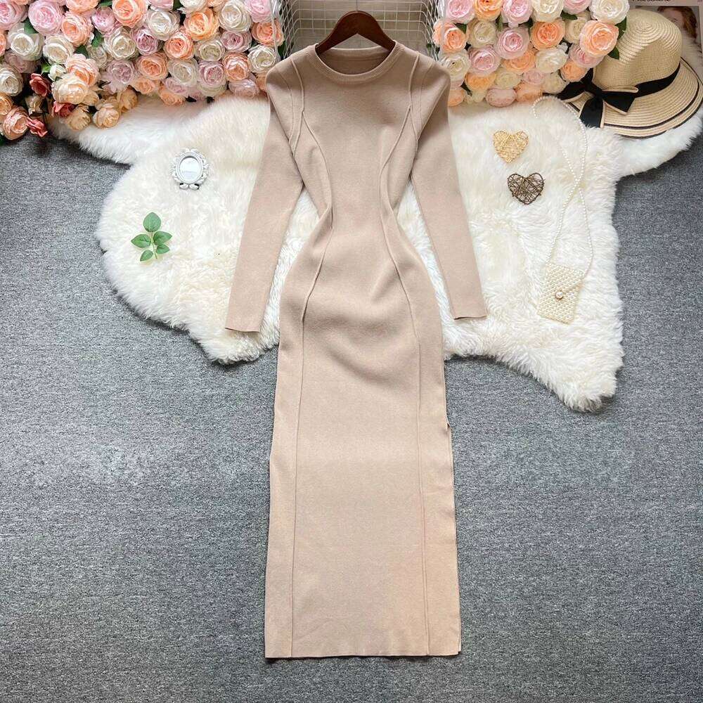 YuooMuoo Ins Hot Split Sexy Wrap Hips Knitted Dresses Women 2025 Autumn Winter Long Sleeve Bodycon Sweater Dress Streetwear Robe Z260311
