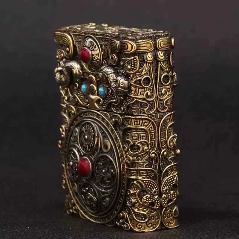 Creative six-sided three-dimensional engraving kerosene lighter rotating sticker armor lighter cigarette lighting tool N260311