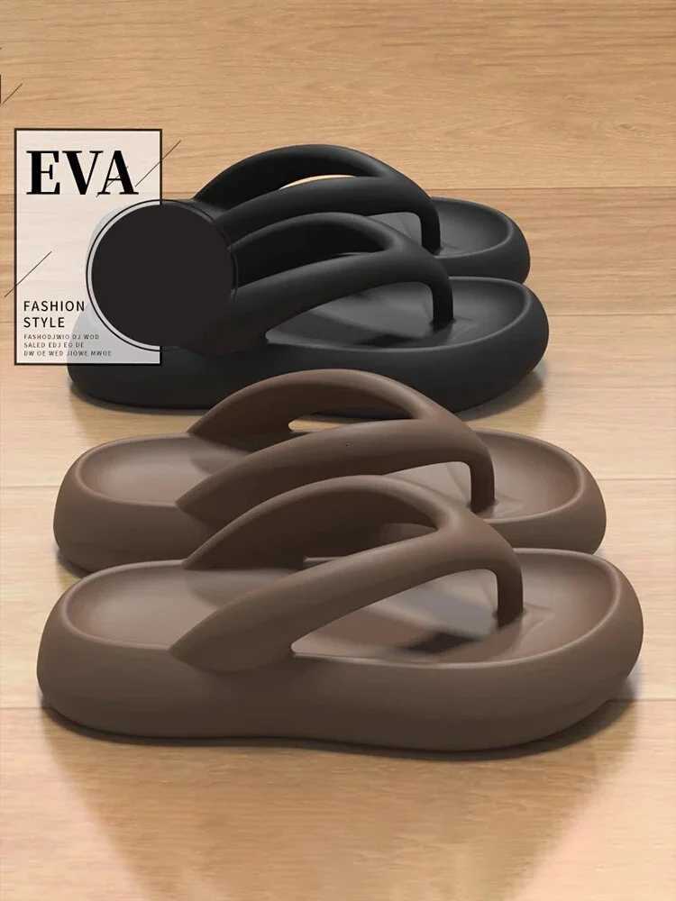 Thick bottom flip flops for womens summer 2025 new height increasing anti slip beach sandals beach for outdoor wear K260311