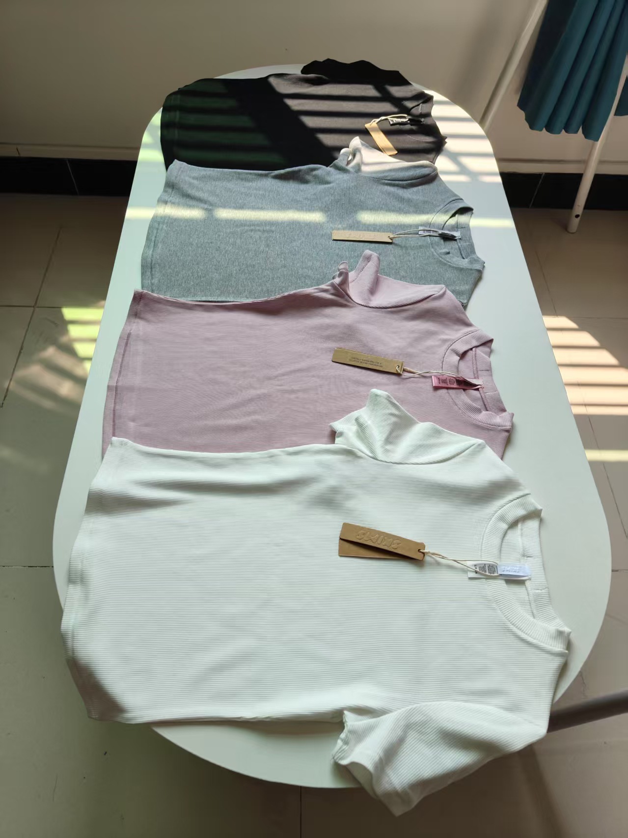 Skims Women Clothes Women Clothes Kim Kardashian Top Skimss T-Shirt Short Sleeve Stretch Slim Kylie Same Style Ribbed Cotton Crew Neck Base Shirt