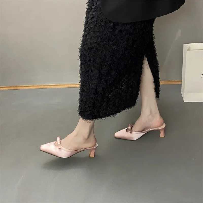 New Designer Summer Women Mules Fashion Ladies Outdoor Beach Vacation Flats Slides Female Butterfly-knot Shoes K260311