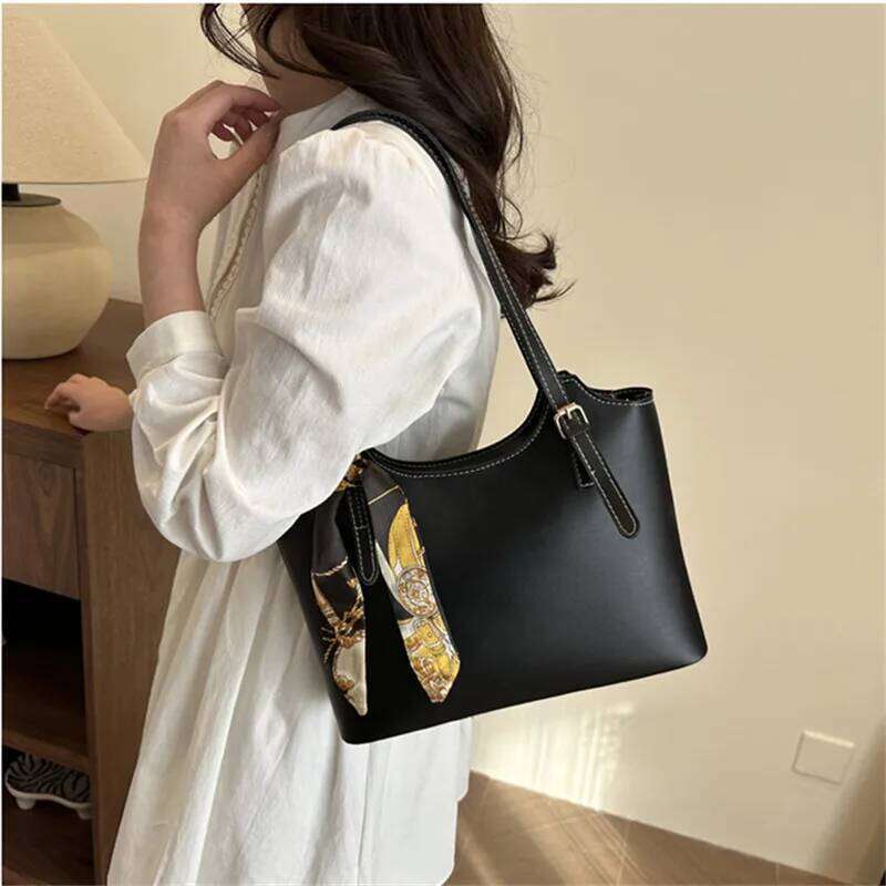 Fashion Stylish Silk Scarf Tote Spacious Capacity Shoulder Bags, Elegant Underarm Bag, Versatile Commute Handbag for Women XJ260311