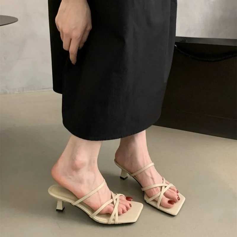 2025 New Toe Elegant Wedge Sandals Womens French Outwear Summer Casual Beach K260311