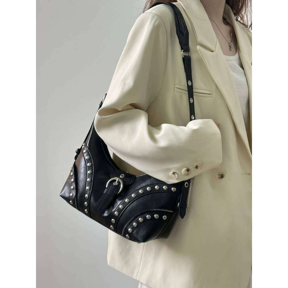 Gothic Punk Women's Rivet Shoulder Bag Pu Leather Crossbody Bags Female Luxury Fashion Y2k Cool Girls Motorcycle Armpit Handbags XJ260311